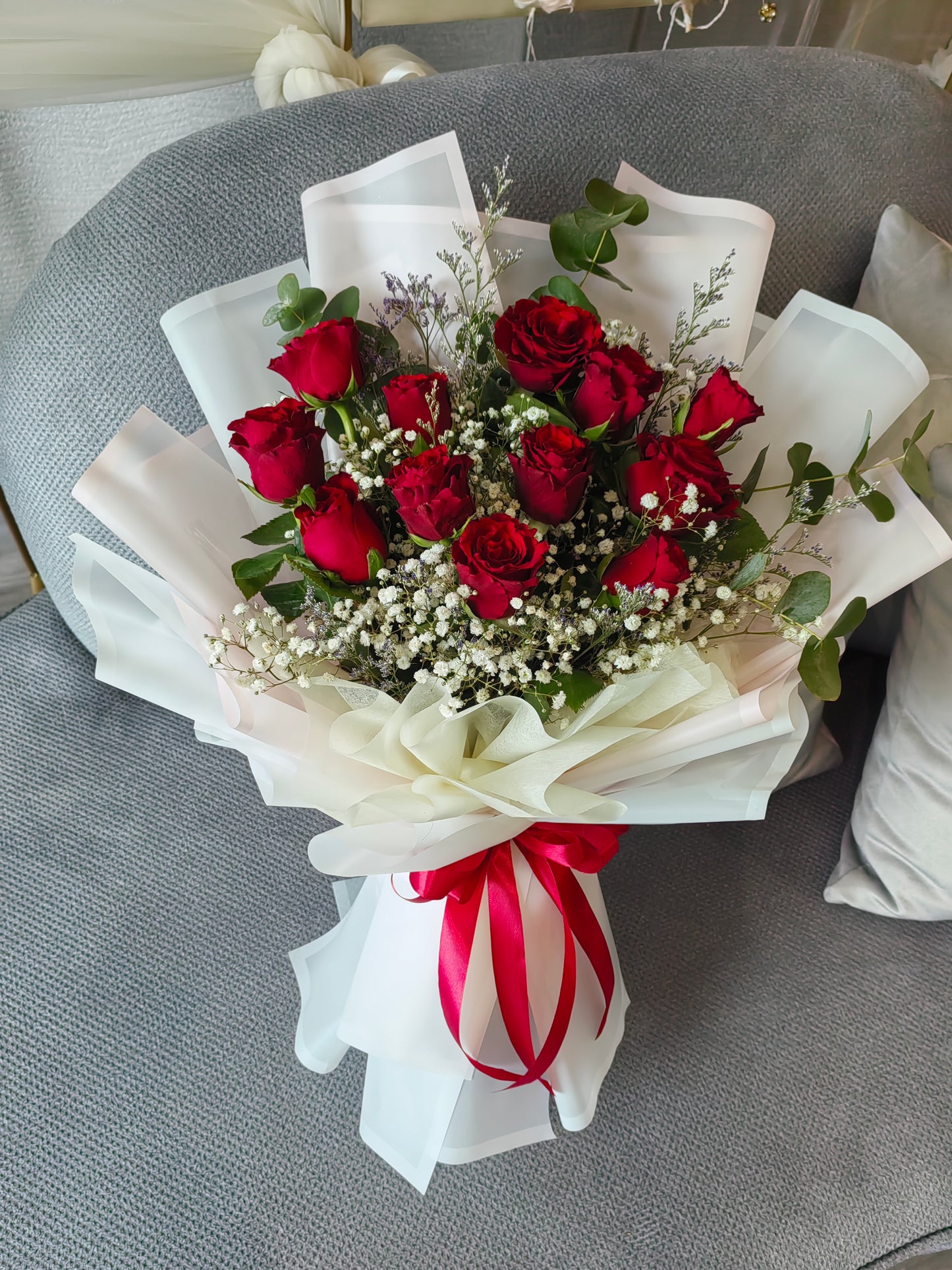 Timeless Dozen Red